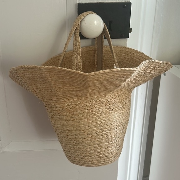 The Row Sol Tan Raffia Woven Tote Bag - Picture 5 of 5